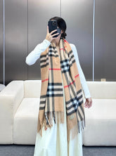China Replica Burberry Scarf 46usd Only